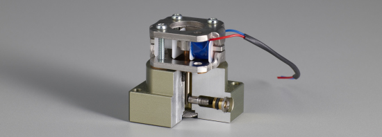 直動型サーボ弁